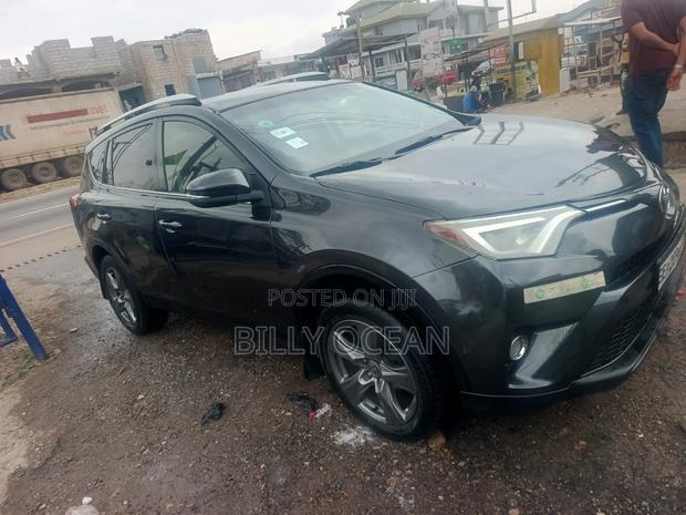 Toyota RAV4 2014 Gray