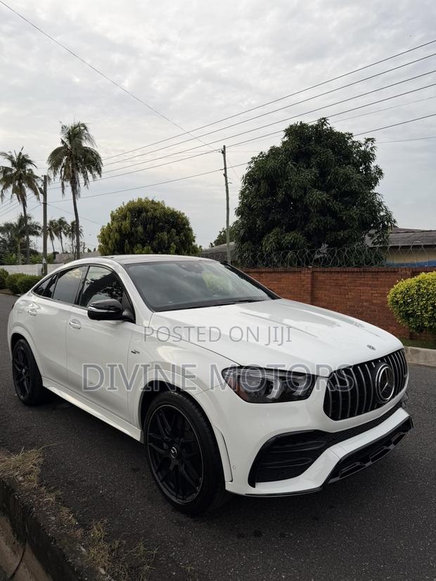Mercedes-Benz GLE53 2022 White