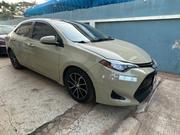 Toyota Corolla LE (1.8L 4cyl 2A) 2018 Maroon for sale