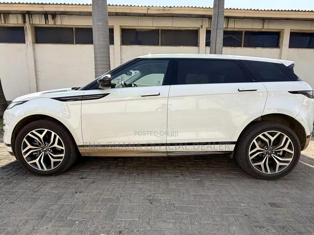 Land Rover Range Rover Evoque 2025 White