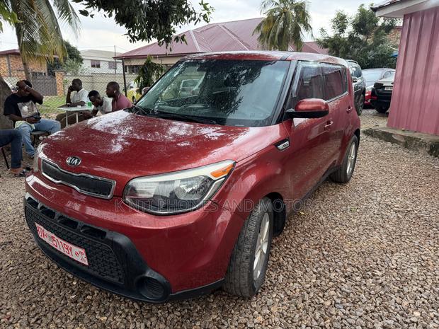 Kia Soul Hatchback 2016 Red