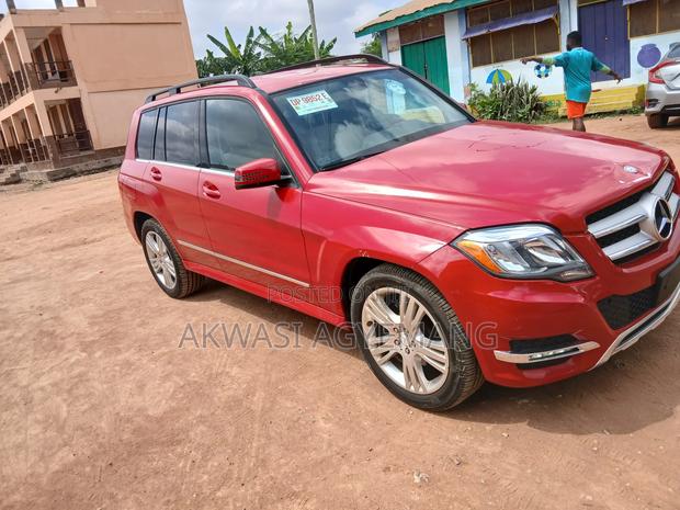 Mercedes-Benz GLK-Class 350 2014 Red