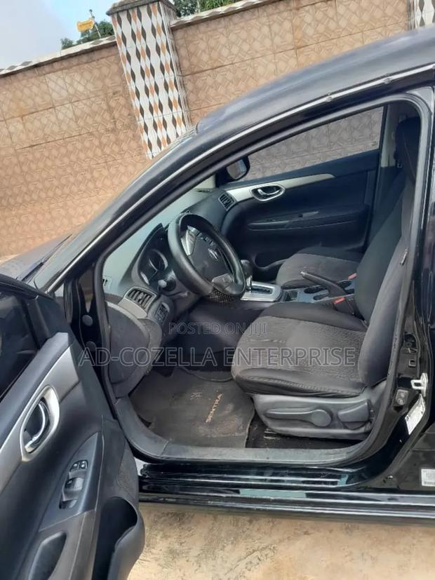 Nissan Sentra SV 4dr Sedan (1.8L 4cyl CVT) 2014 Black