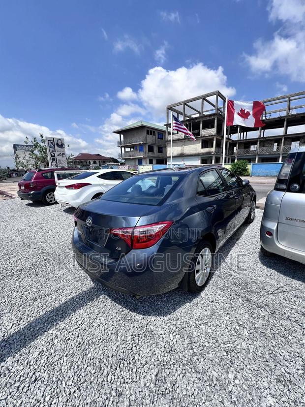 Toyota Corolla LE 4dr Sedan (1.8L 4cyl CVT) 2017 Black