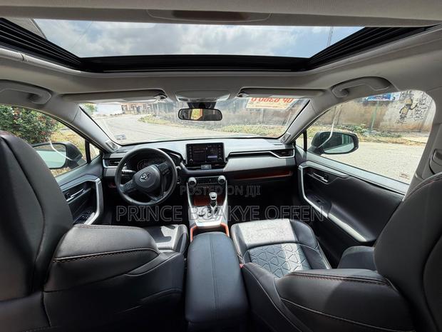 Toyota RAV4 2019