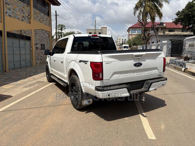 Ford F-150 2019 White