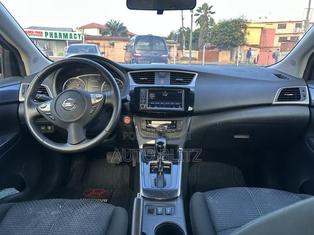 Nissan Sentra 2019 Black