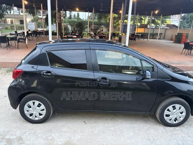 Toyota Vitz 2014 Black