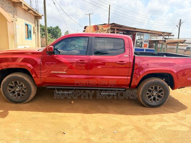 Toyota Tacoma SR 4x2 Double Cab 127.4 in. WB 2020 Red