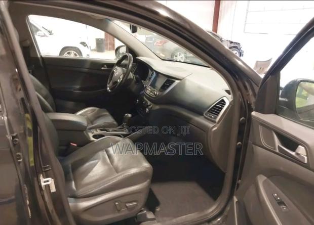 Hyundai Tucson 2018 Black