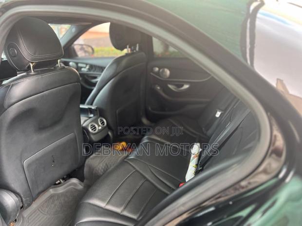 Mercedes-Benz C300 Sport 4dr AWD 4Matic Sedan (2.0L 4cyl 7A) 2015 Black
