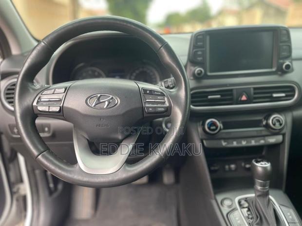 Hyundai Kona 2018 White