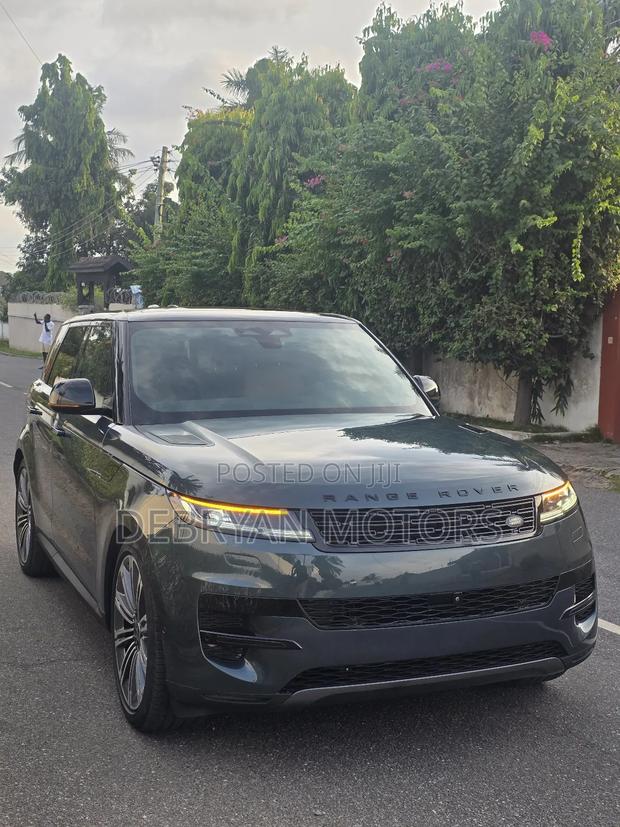 Land Rover Range Rover Sport Dynamic SE 2024 Green