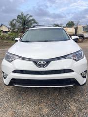 Toyota RAV4 XLE FWD (2.5L 4cyl 6A) 2017 White for sale