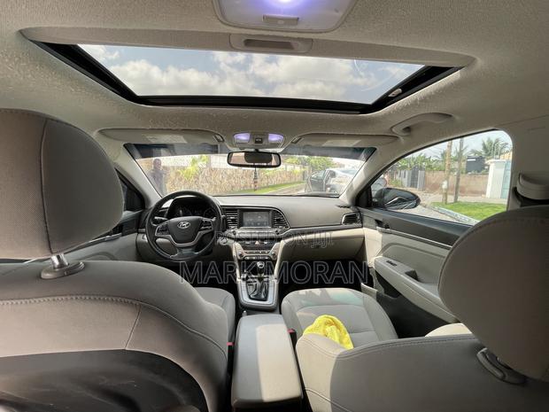 Hyundai Elantra Limited 2018 Black