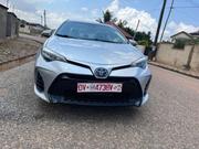 Toyota Corolla SE (1.8L 4cyl 6M) 2018 Silver for sale