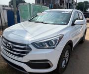 Hyundai Santa Fe 2017 White for sale