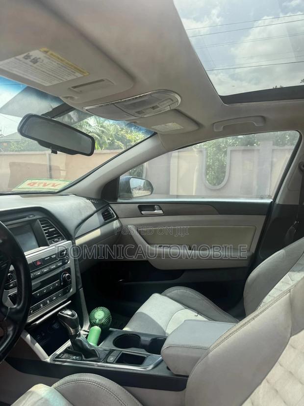 Hyundai Sonata Limited Sedan FWD (2.4L 4cyl 6A) 2017 Blue