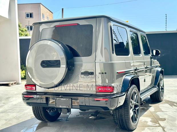 Mercedes-Benz G-Class 2025 Gray