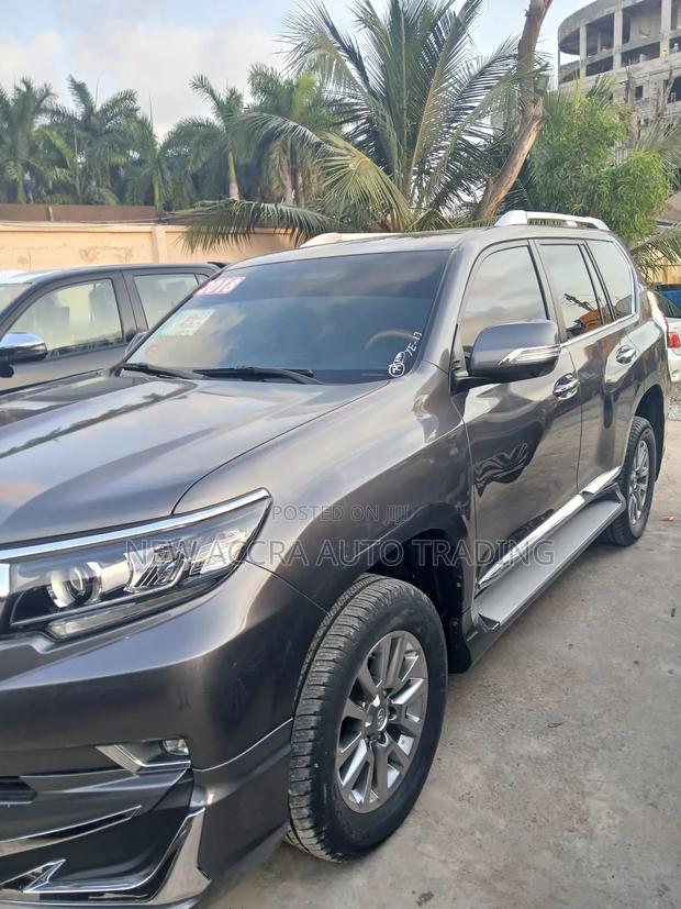 Toyota Land Cruiser Prado 2.7 2018 Gray