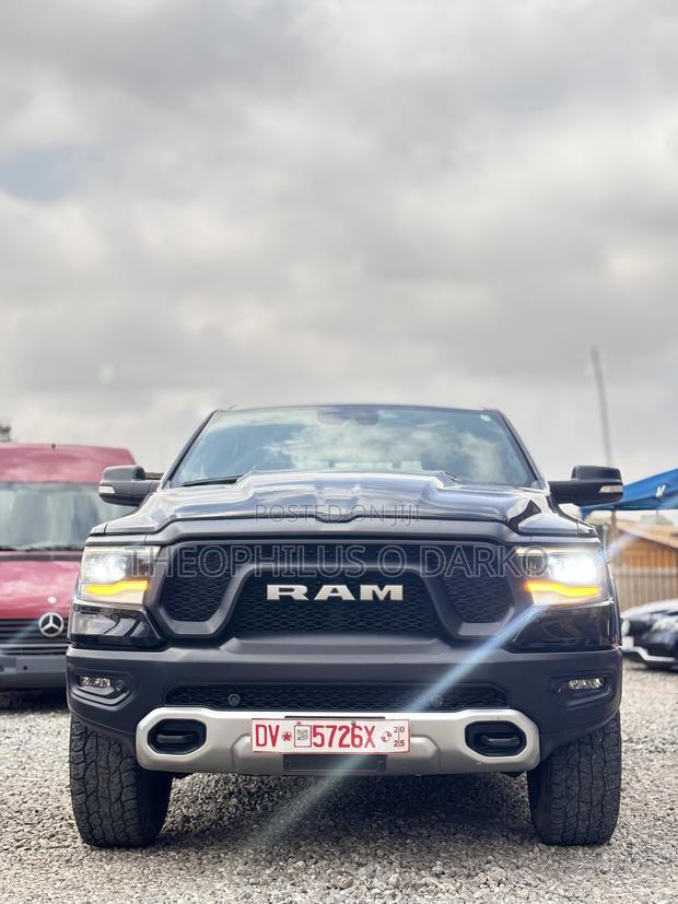 Dodge RAM 1500 5.7 Petrol AWD 2022 Black