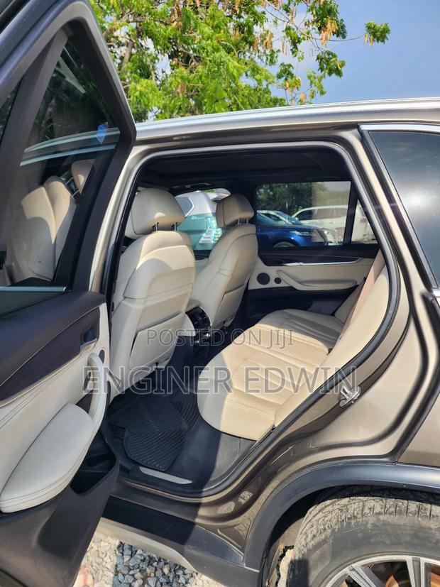 BMW X5 sDrive35i 4x2 (3.0L 6cyl 8A) 2017 Gray