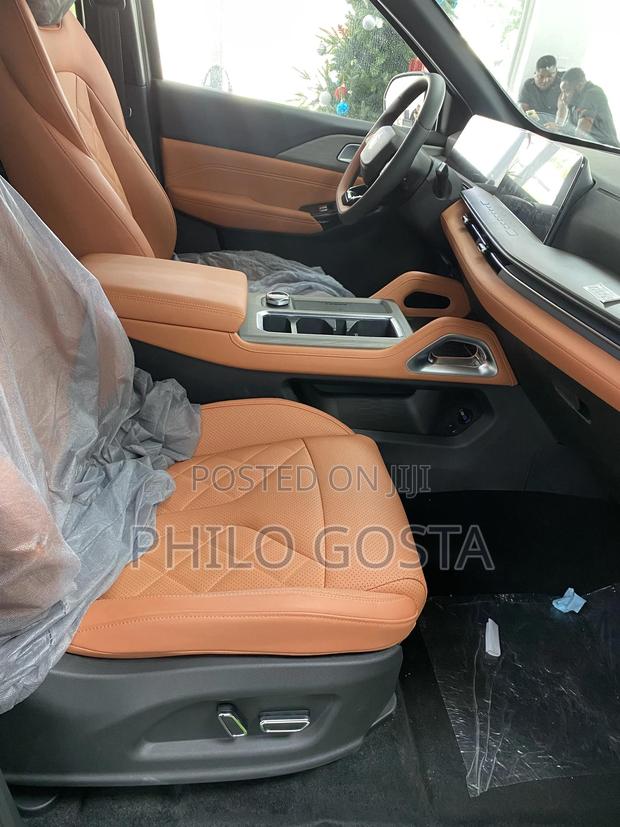 New Changan Hunter Plus 2.0 Petrol 4x4 2025 Black
