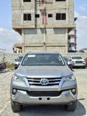Toyota Fortuner 2.7 AWD 2017 Gray for sale