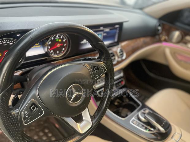 Mercedes-Benz E300 2018 White