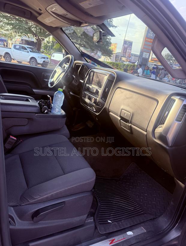 Chevrolet Silverado 1500 2017 Gray