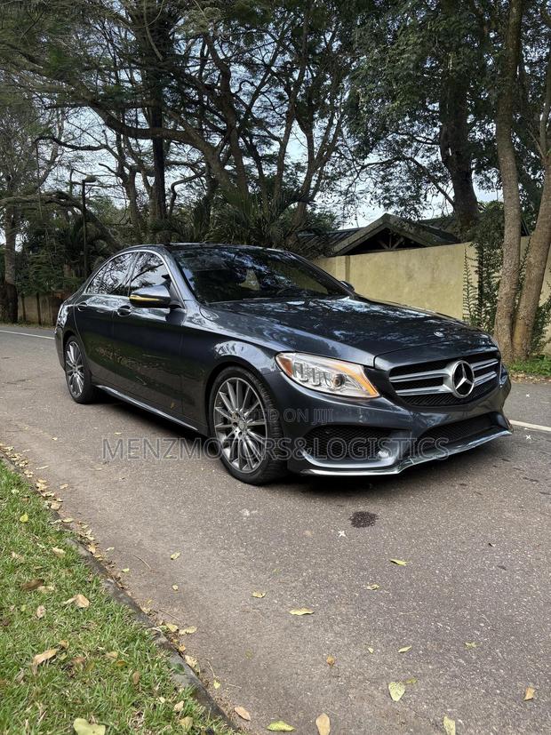 Mercedes-Benz C300 Base 4Matic Sedan AWD (2.0L 4cyl 7A) 2016 Gray