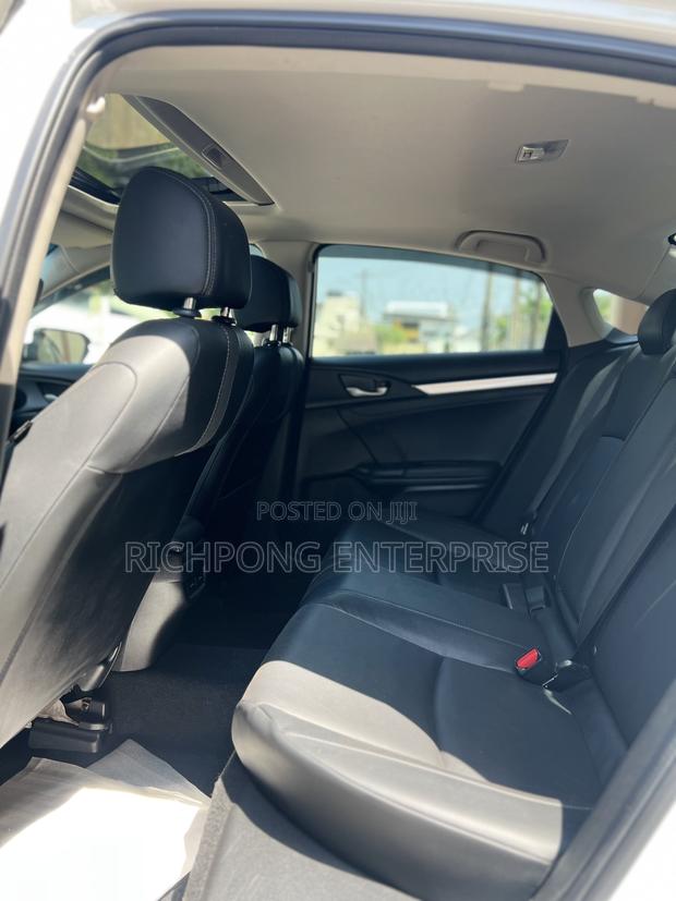 Honda Civic Touring Sedan 2020 White