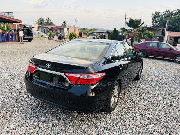 Toyota Camry SE 4dr Sedan (2.5L 4cyl 6A) 2017 Black