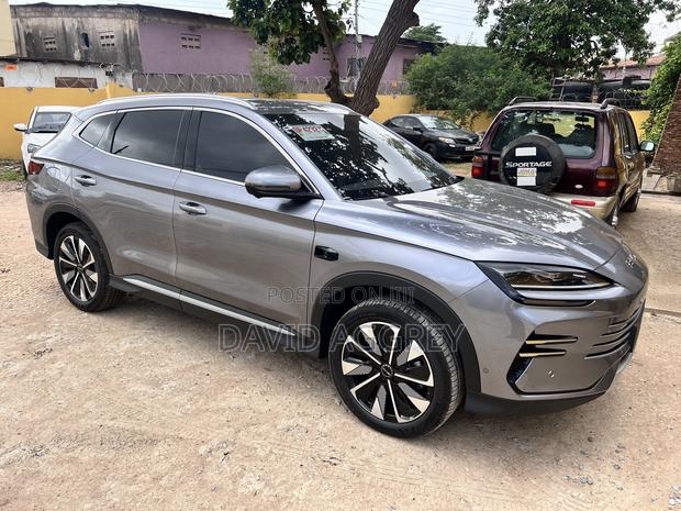 New BYD Song Plus DM-i 2025 Gray