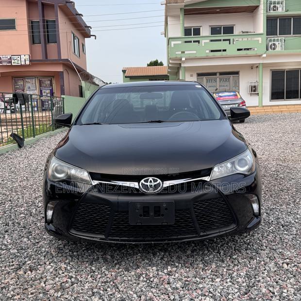 Toyota Camry SE 4dr Sedan (2.5L 4cyl 6A) 2017 Black
