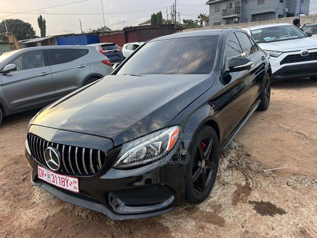 Mercedes-Benz C300 Sport 4Matic Sedan AWD (2.0L 4cyll 7A) 2016 Black