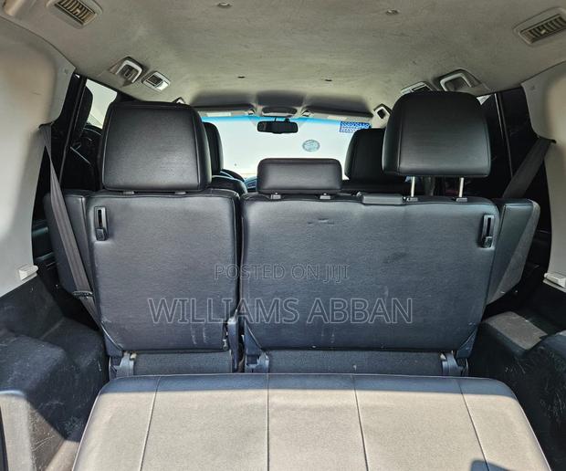 Mitsubishi Pajero 2012 Gray