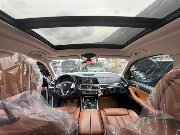 BMW X7 2020 White