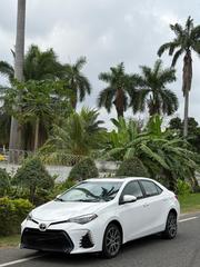 Toyota Corolla SE Special Edition 4dr Sedan (1.8L 4cyl CVT) 2017 White for sale