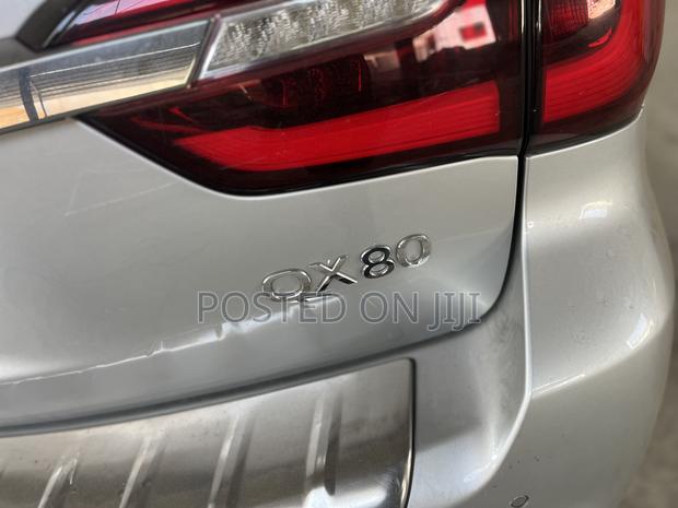 Infiniti QX80 2019 Gray