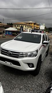 Toyota Hilux Revo Double Cab Petrol 2.7 AWD 2022 White for sale