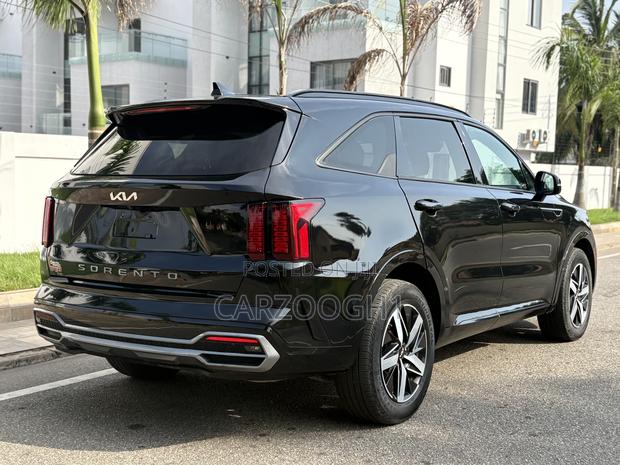 Kia Sorento S 2022 Black