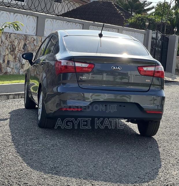 Kia Rio EX 4dr Sedan (1.6L 4cyl 6A) 2016 Gray