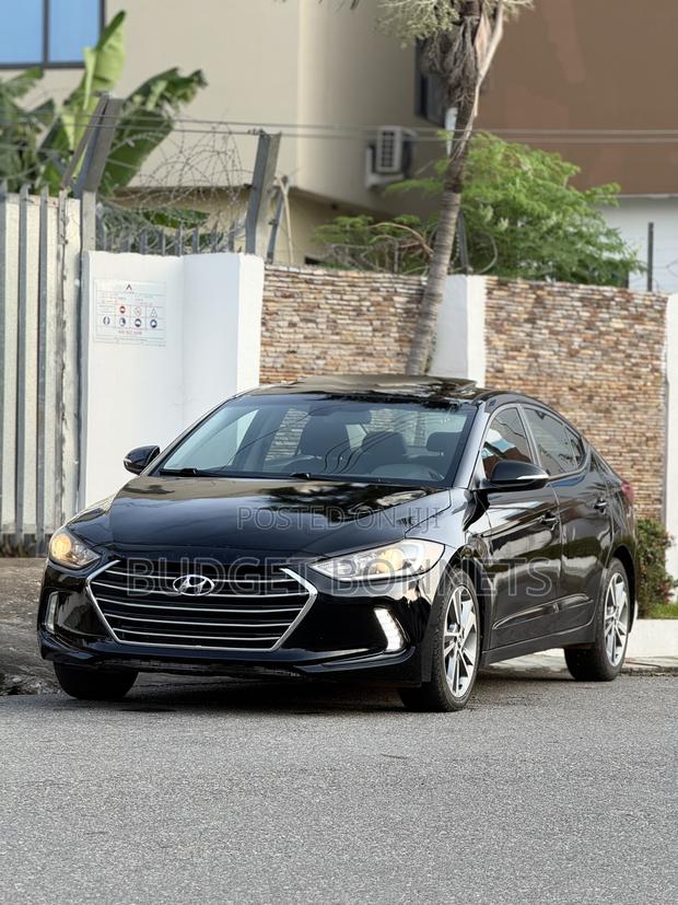 Hyundai Elantra Value Edition Sedan FWD (2.0L 4cyl 6A) 2017 Black