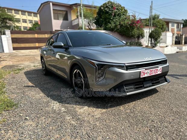 Kia K4 EX FWD 2025 Silver