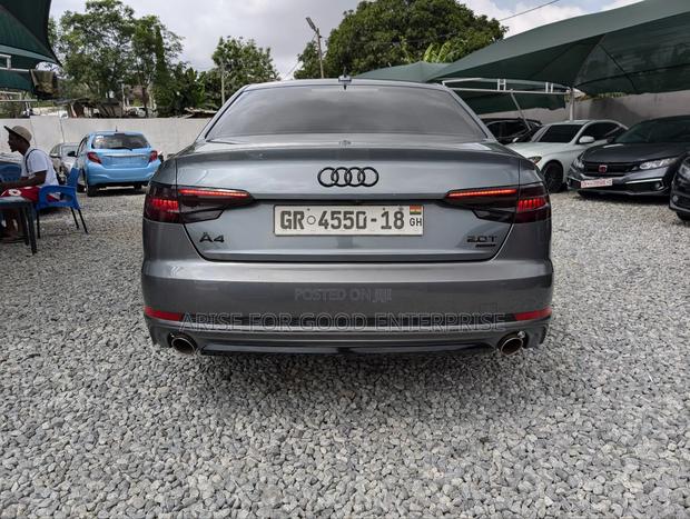 Audi A4 2.0T Premium AWD quattro 2018 Gray