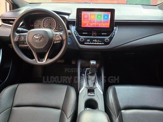 Toyota Corolla 2020 White