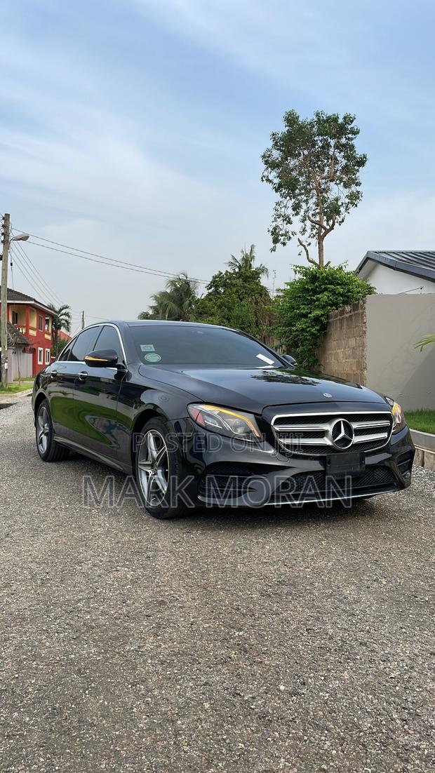 Mercedes-Benz E300 2018 Black