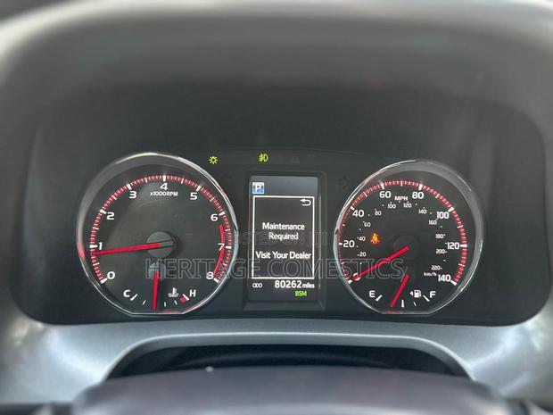 Toyota RAV4 SE 4dr SUV AWD (2.5L 4cyl 6A) 2018 Black