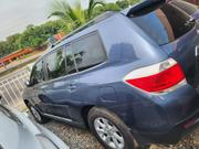 Toyota Highlander Plus 3.5L 4WD 2013 Blue for sale